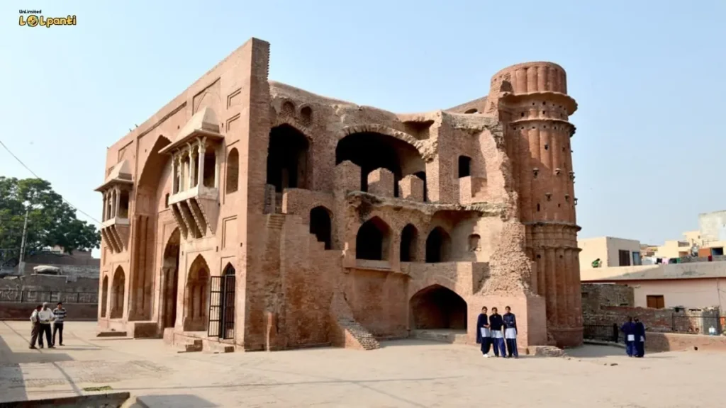 tourist places in karnal gateway of old mughal sarai