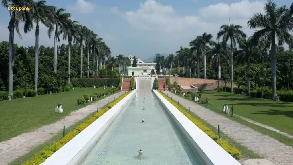 pinjore garden in panchkula