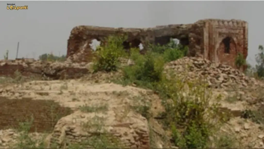 tomb of razia sultan