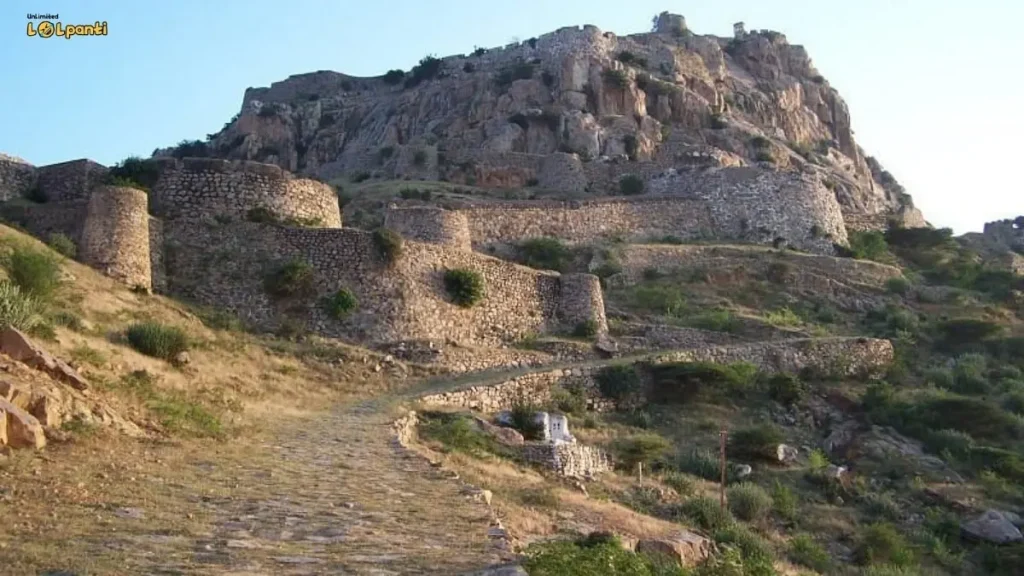 tourist places in bhiwani fort of loharu