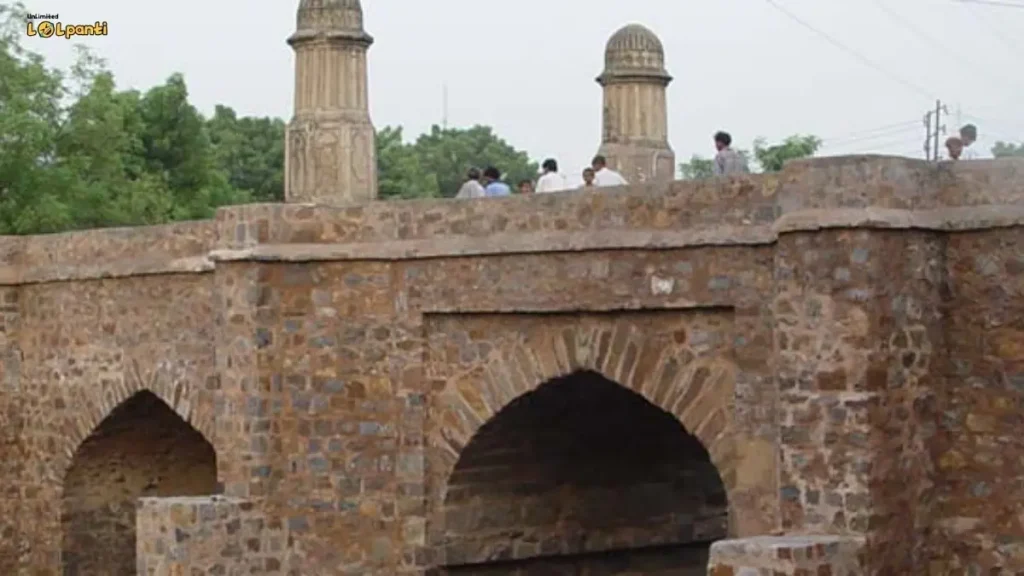 mughal bridge in faridabad